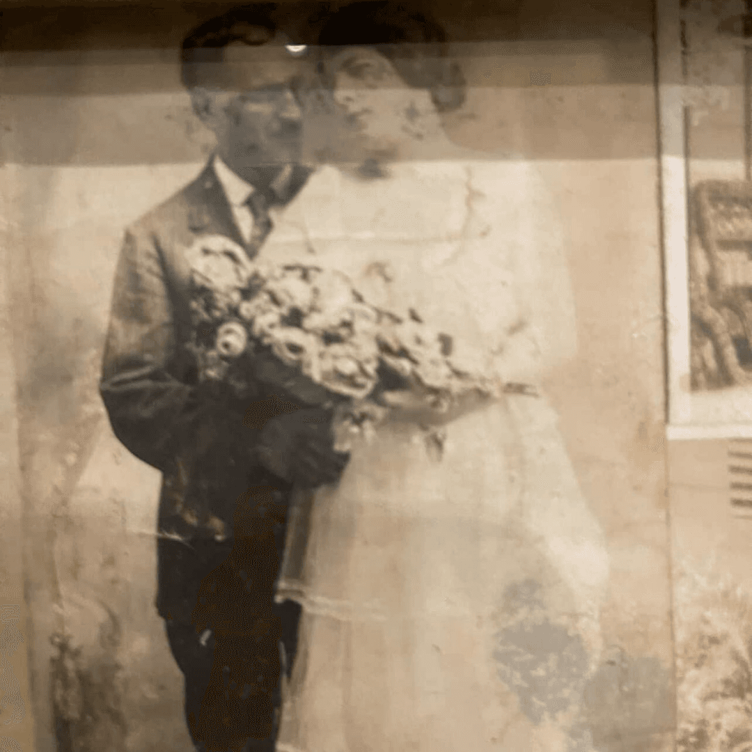 Fotografía histórica de una boda del archivo de la familia De Angelis.